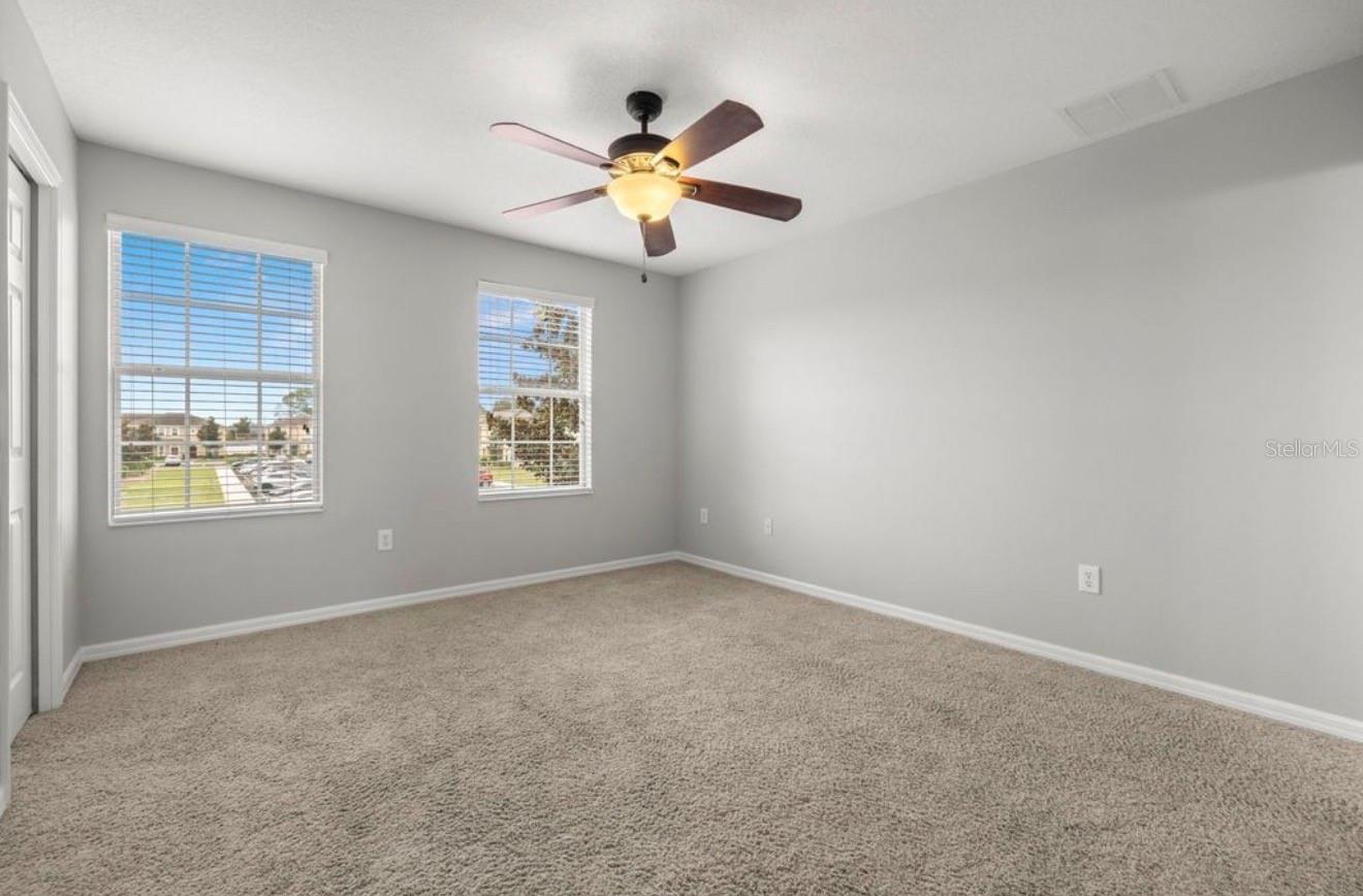8832 Red Beechwood Ct Property Photo 14