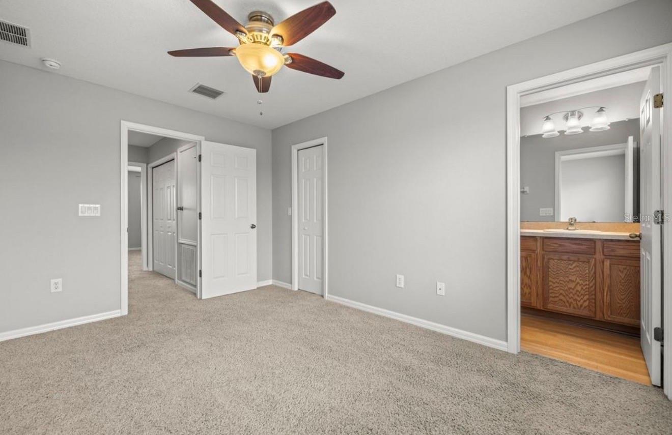 8832 Red Beechwood Ct Property Photo 19
