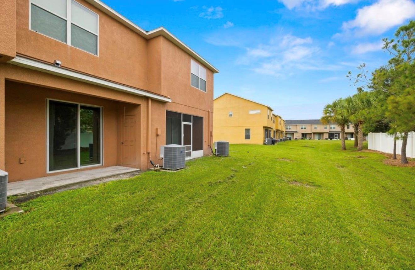 8832 Red Beechwood Ct Property Photo 22