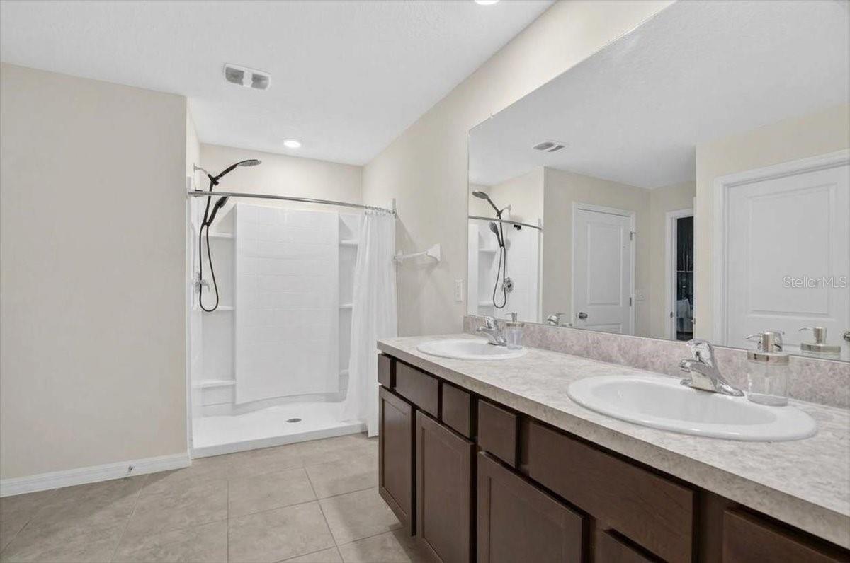12171 High Rock Way Property Photo 16