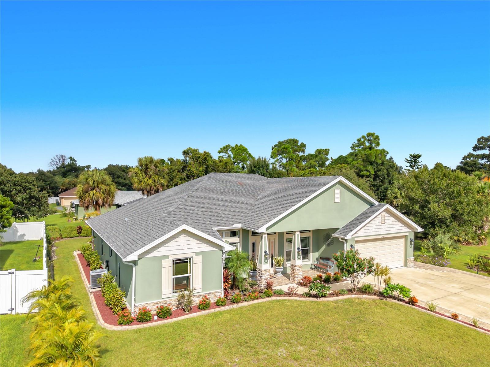 2461 S Cranberry Blvd Property Photo 2