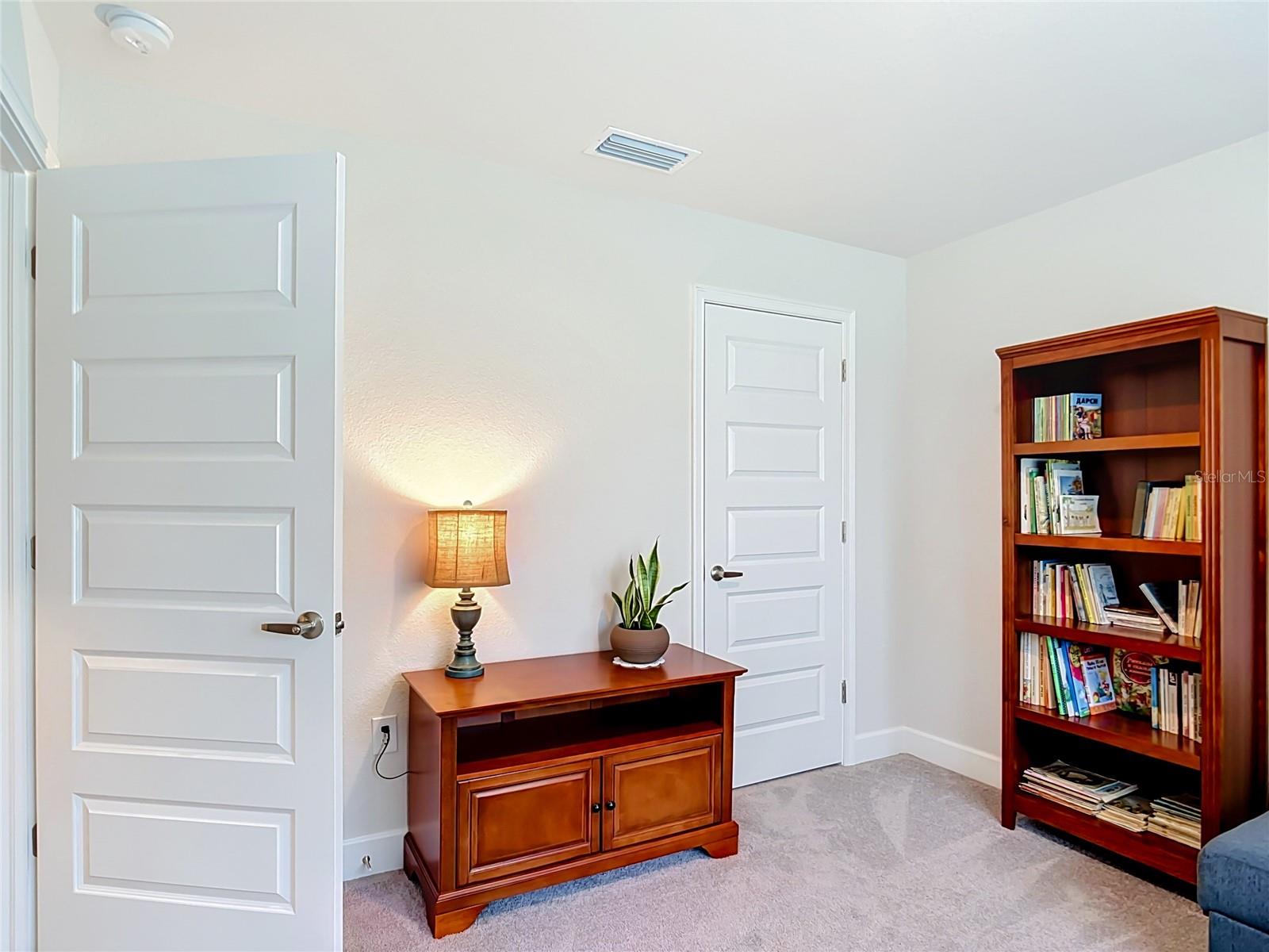 2461 S Cranberry Blvd Property Photo 47