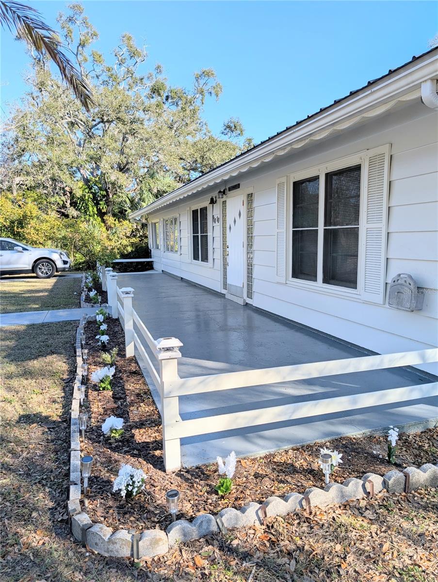 1010 Indian Beach Dr Property Photo 1