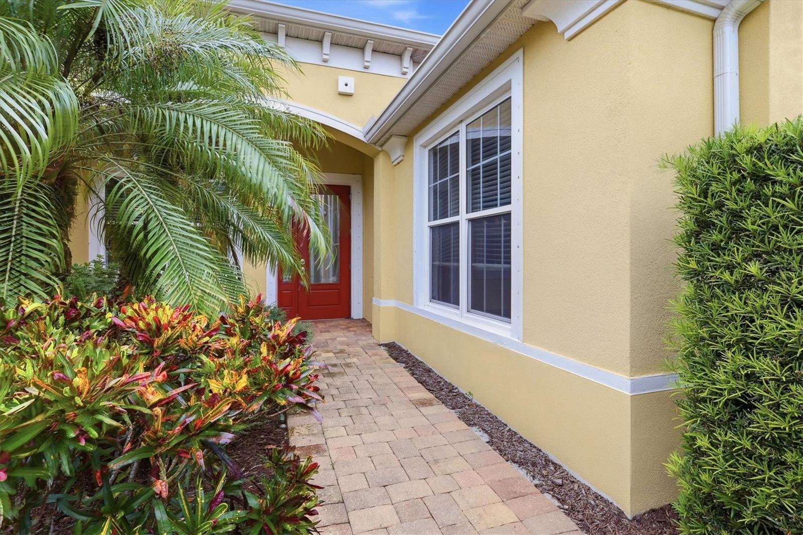 640 Honeyflower Loop Property Photo 7
