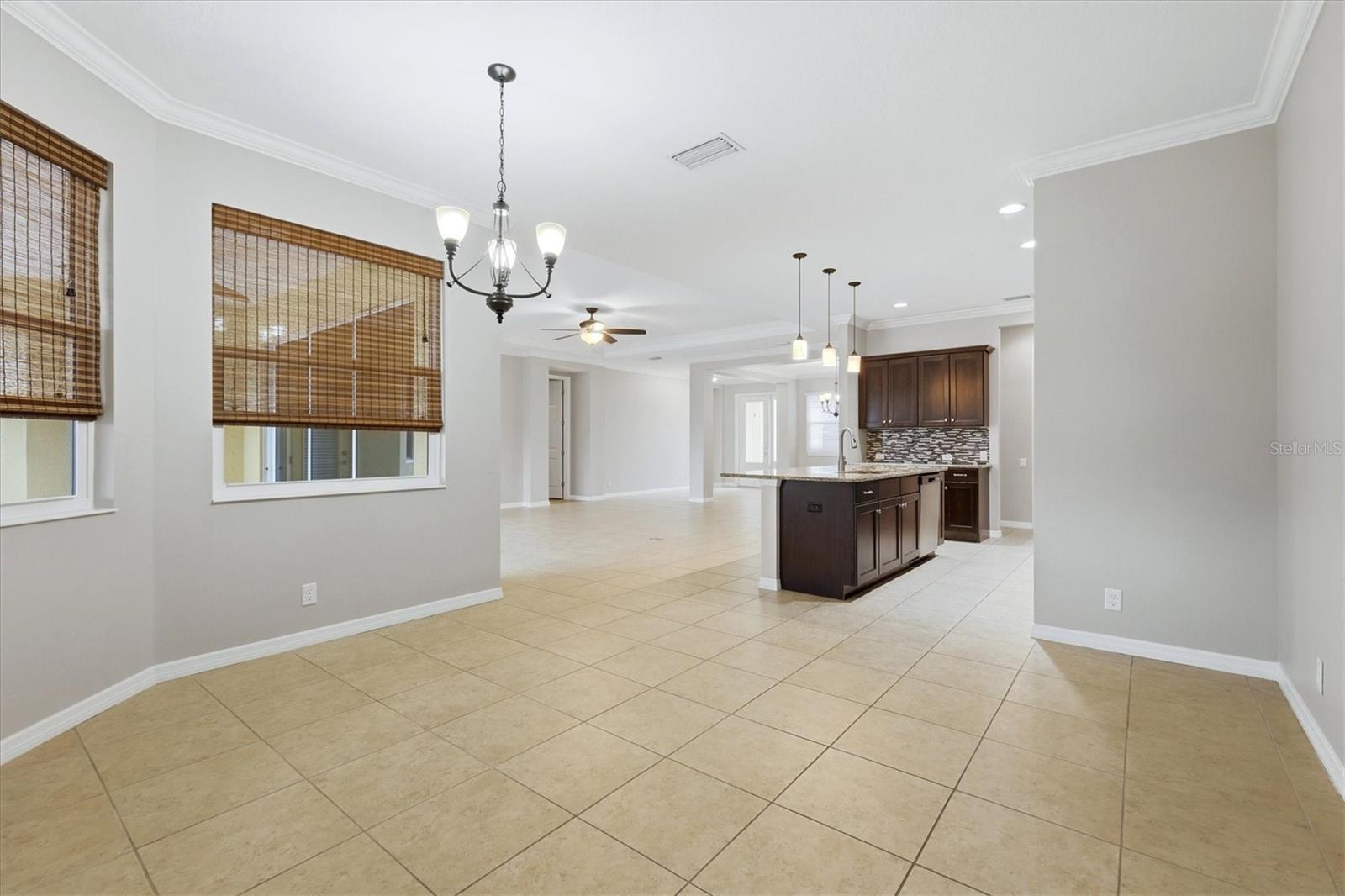 640 Honeyflower Loop Property Photo 21