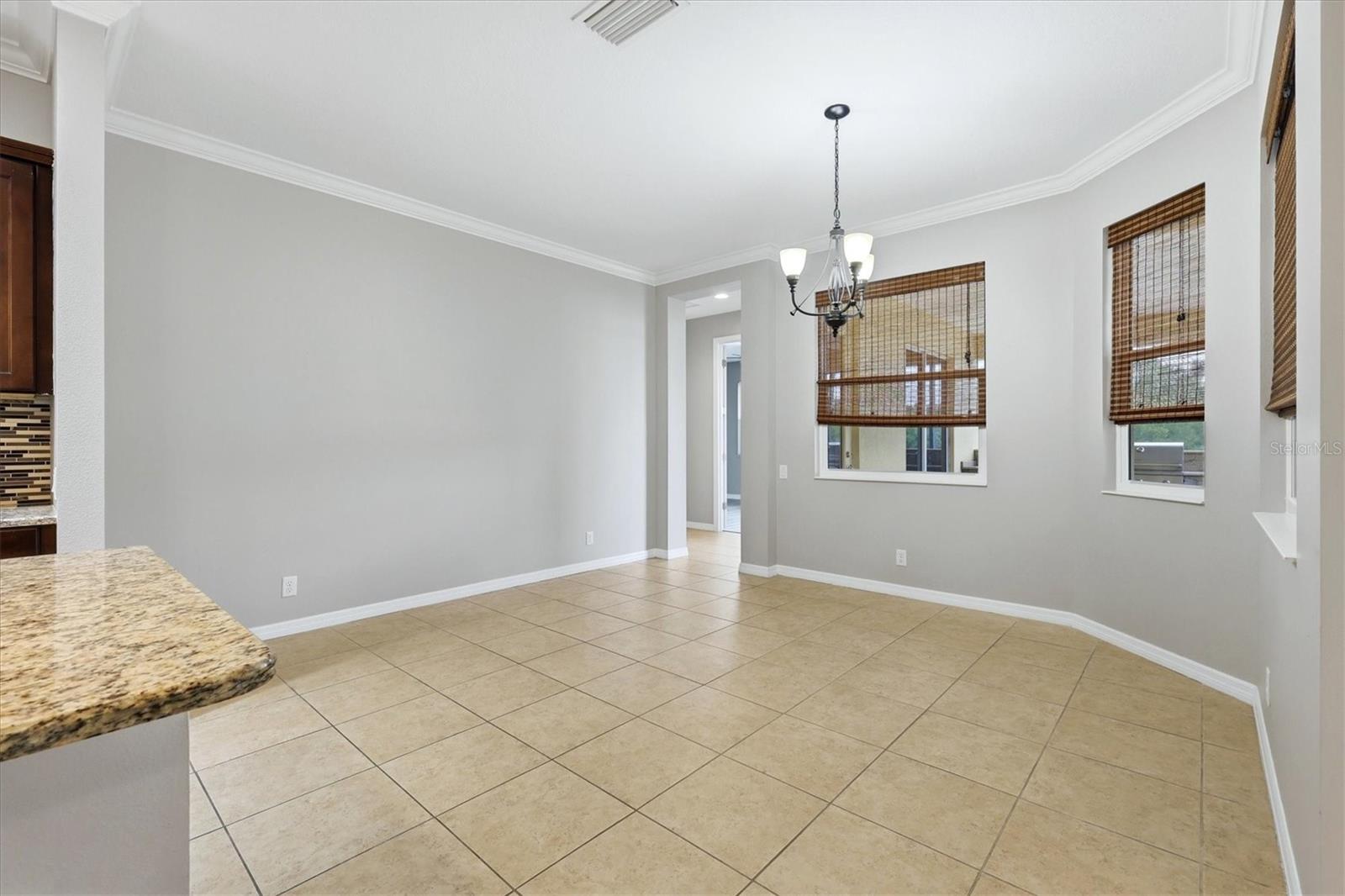 640 Honeyflower Loop Property Photo 22