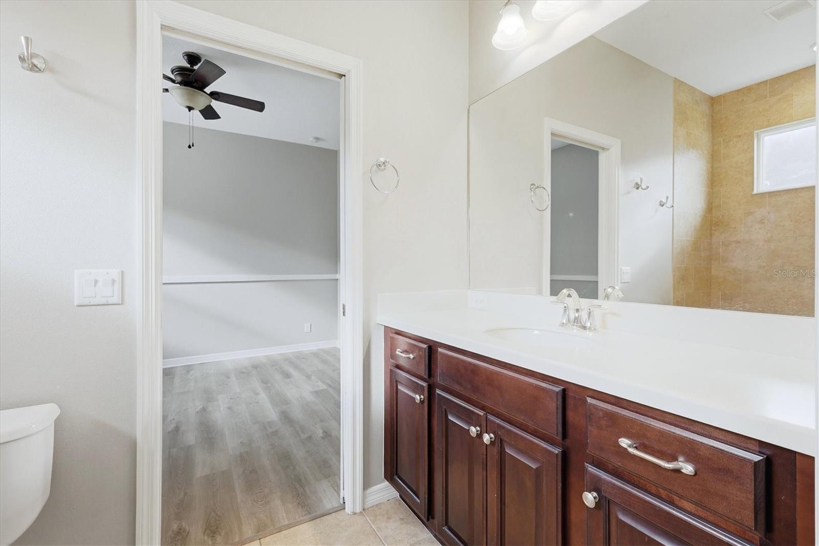 640 Honeyflower Loop Property Photo 29