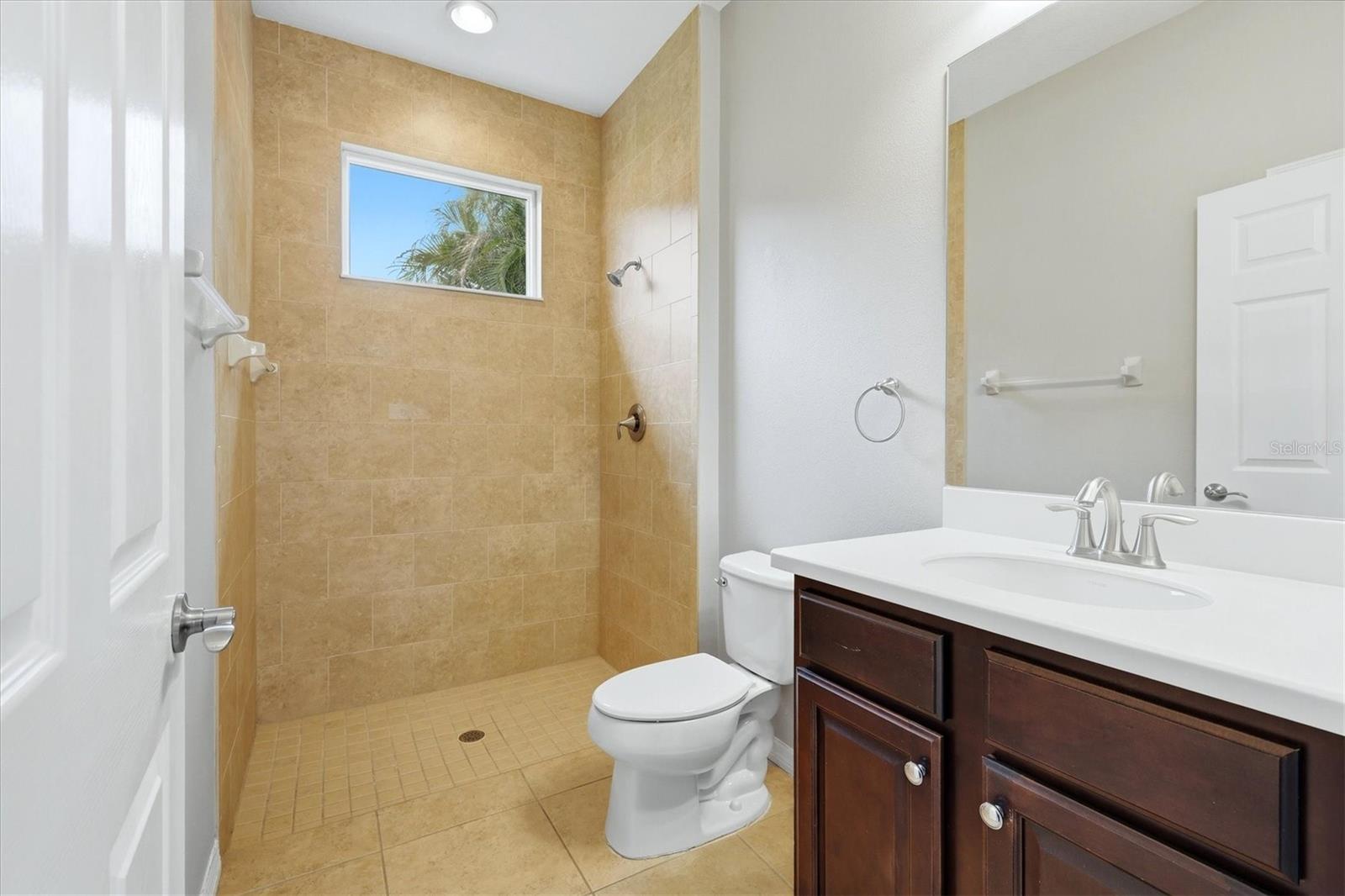 640 Honeyflower Loop Property Photo 31