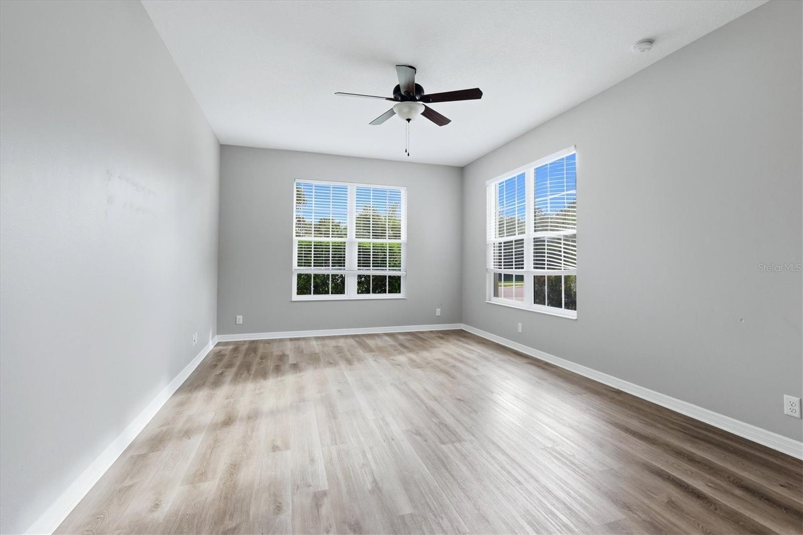 640 Honeyflower Loop Property Photo 34