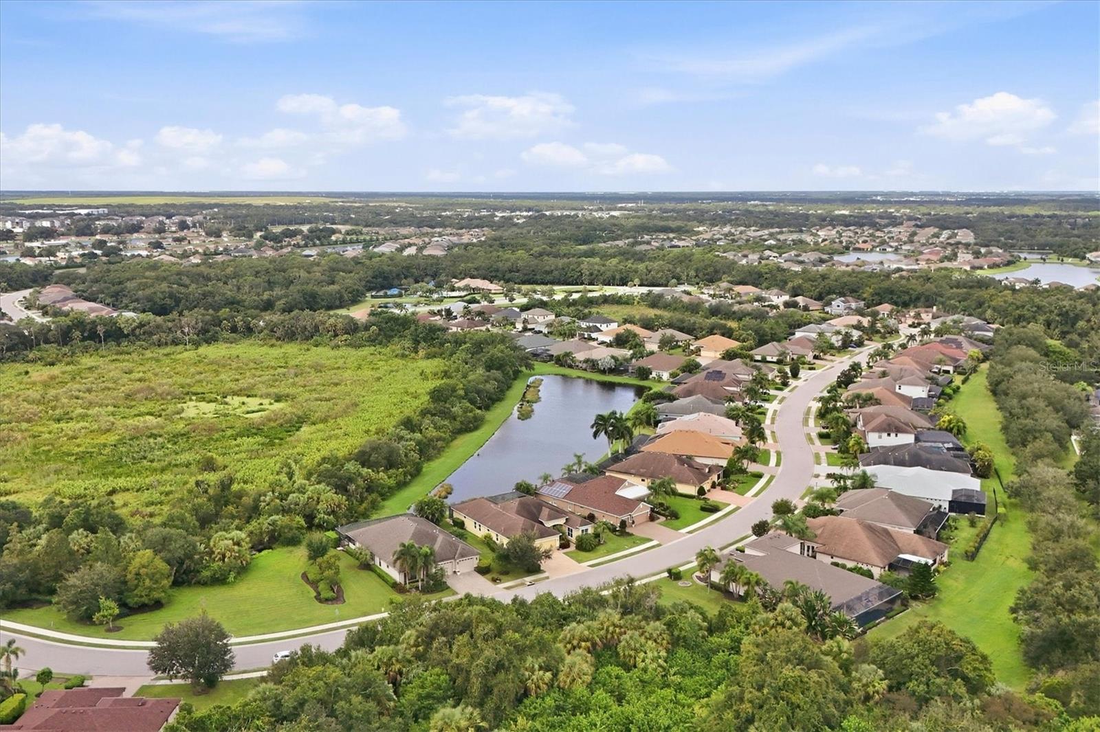 640 Honeyflower Loop Property Photo 44