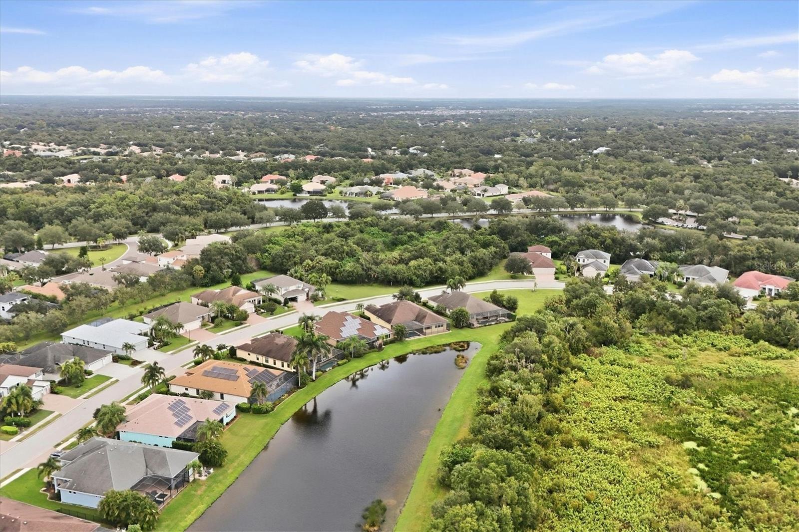 640 Honeyflower Loop Property Photo 45