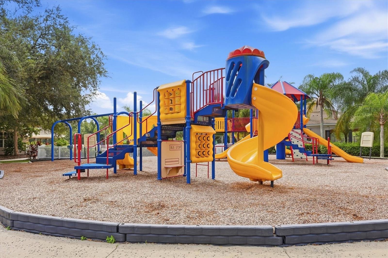 640 Honeyflower Loop Property Photo 48