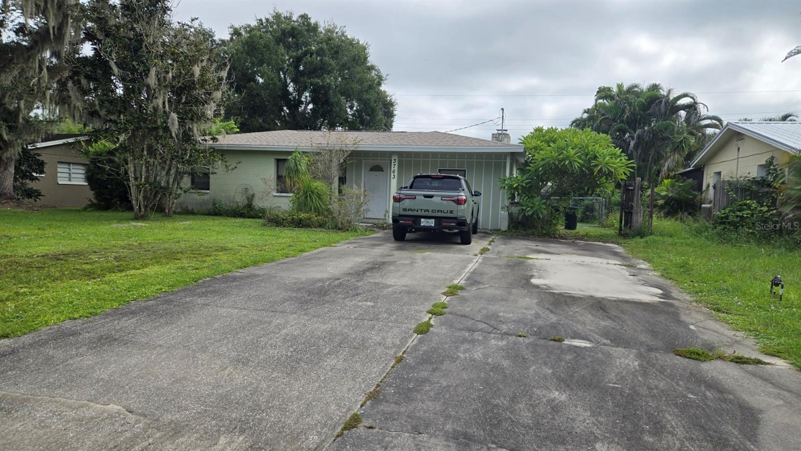 3763 Kosten Pl Property Photo 2