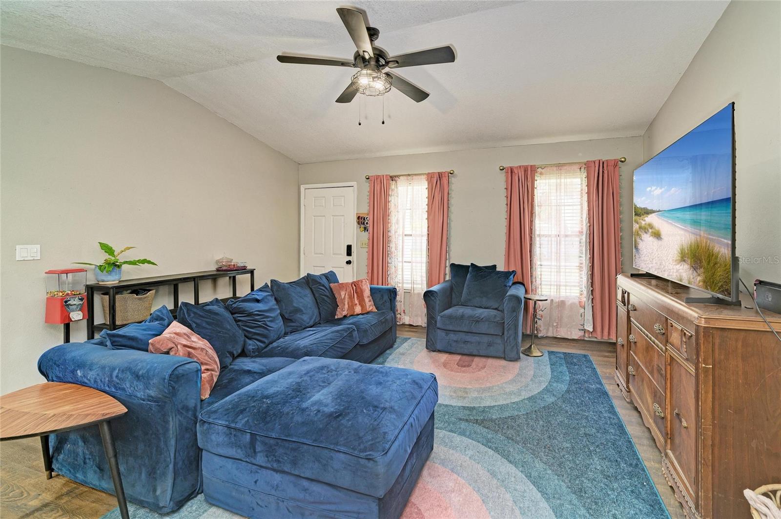 9812 44th Street Ct E Property Photo 6