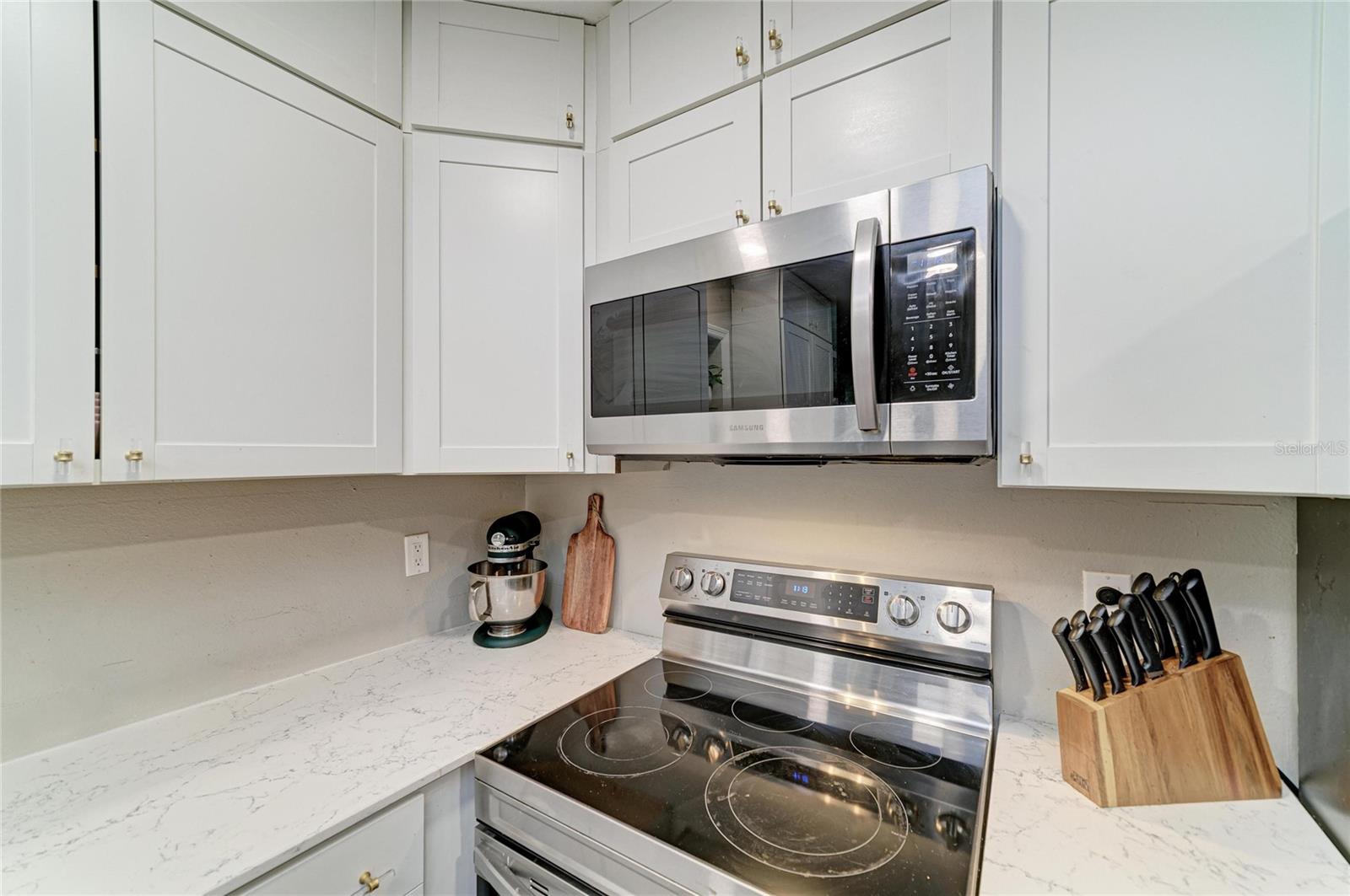 9812 44th Street Ct E Property Photo 14