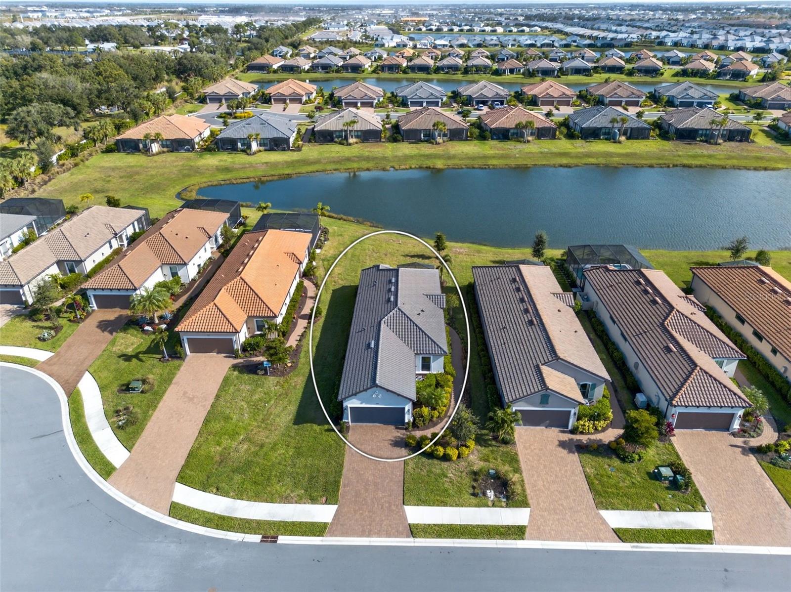 3021 Veneto Ct Property Photo 4