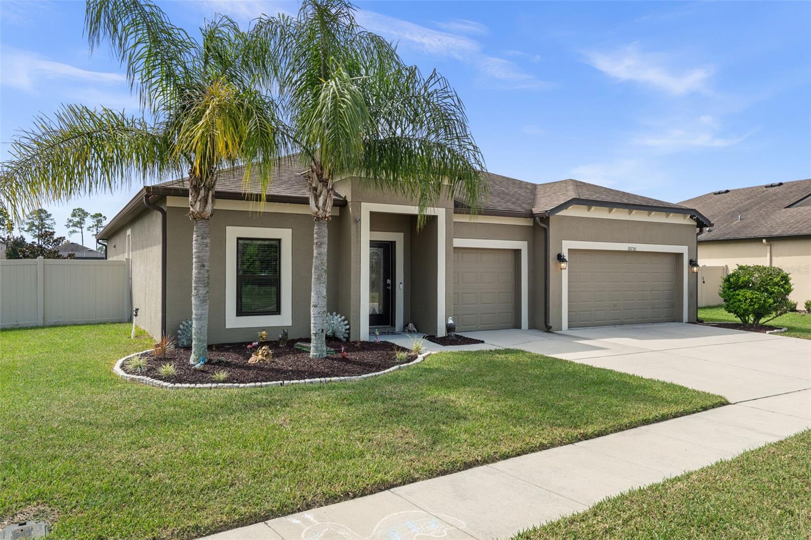 18730 Cortes Creek Blvd Property Photo 2