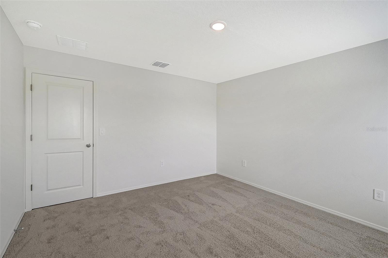 11391 Lake Louisa Terrace Property Photo 11