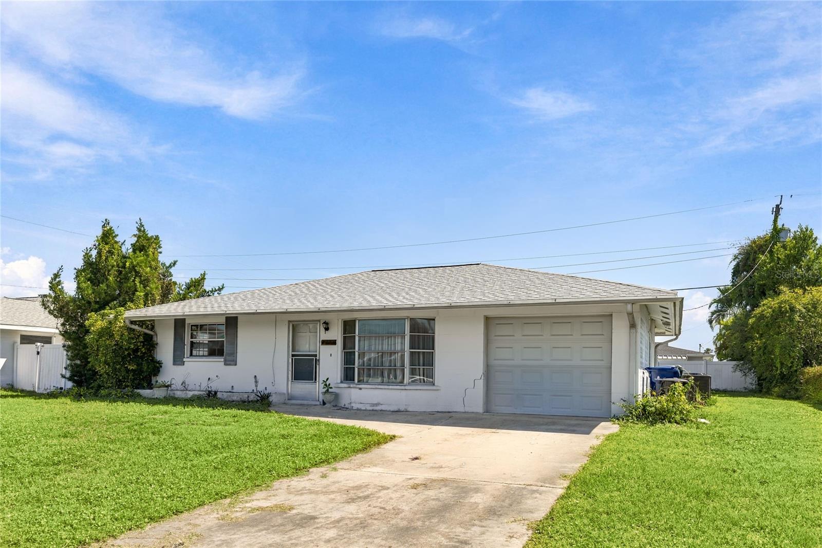 612 Center Rd Property Photo