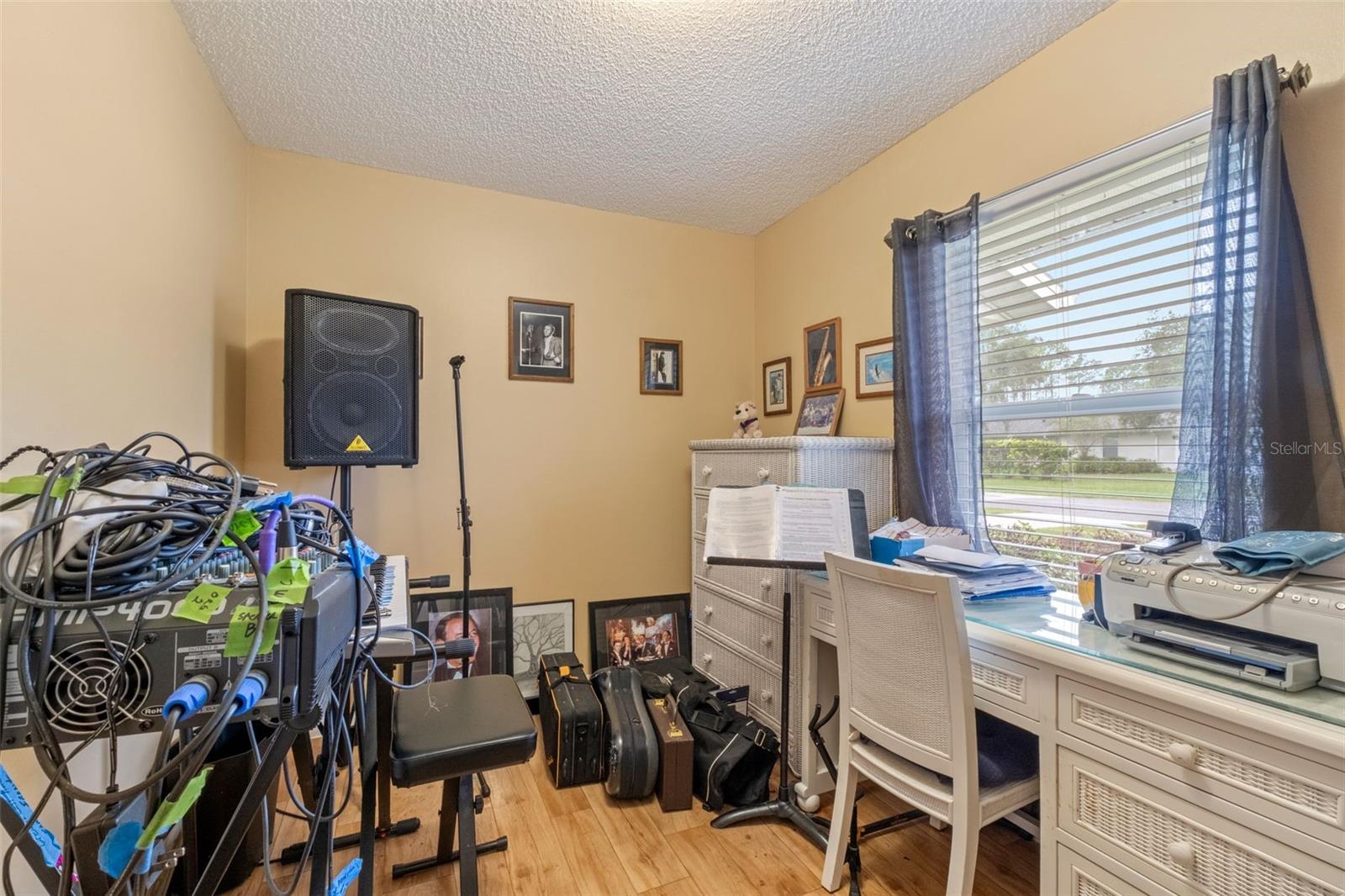 31 Ruth Dr Property Photo 11