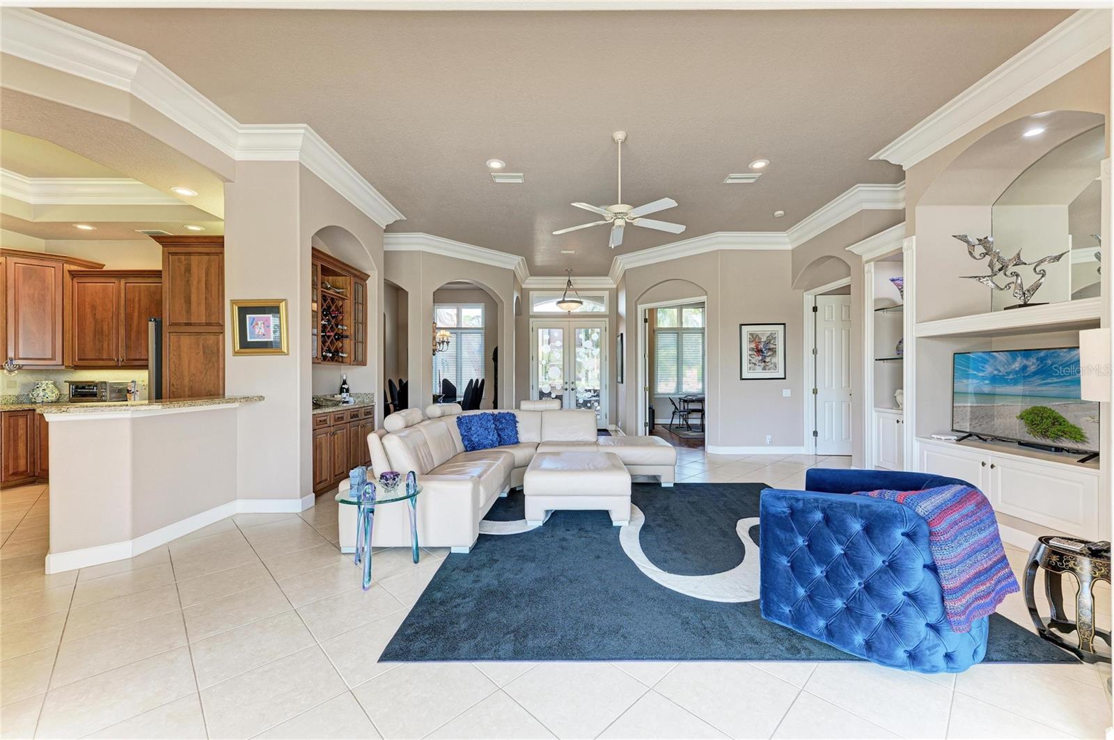 5133 96th St E Property Photo 4