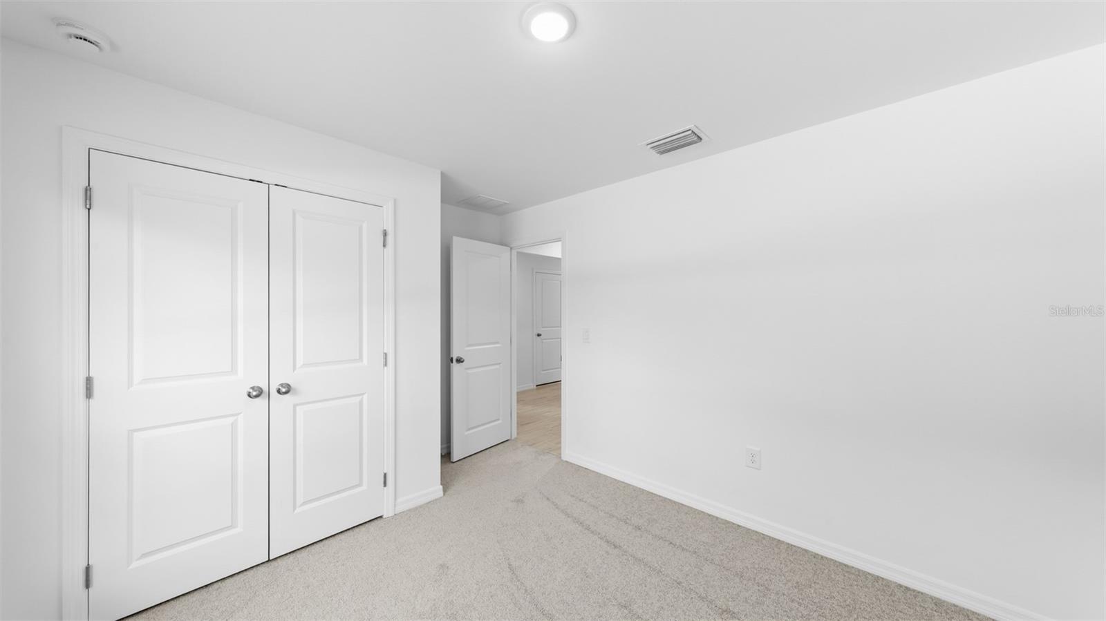 256 Heather St Property Photo 20