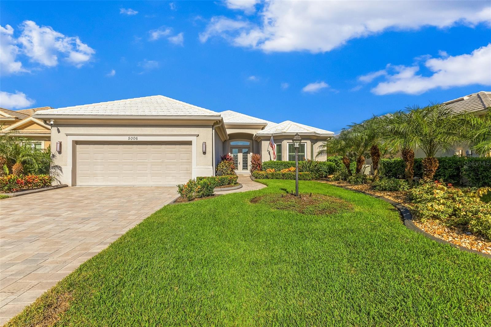 5006 Tobermory Way Property Photo 4