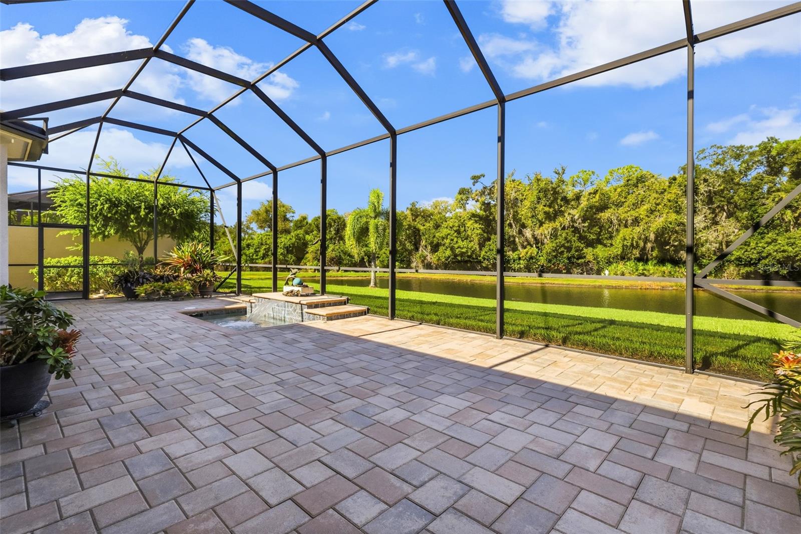 5006 Tobermory Way Property Photo 29