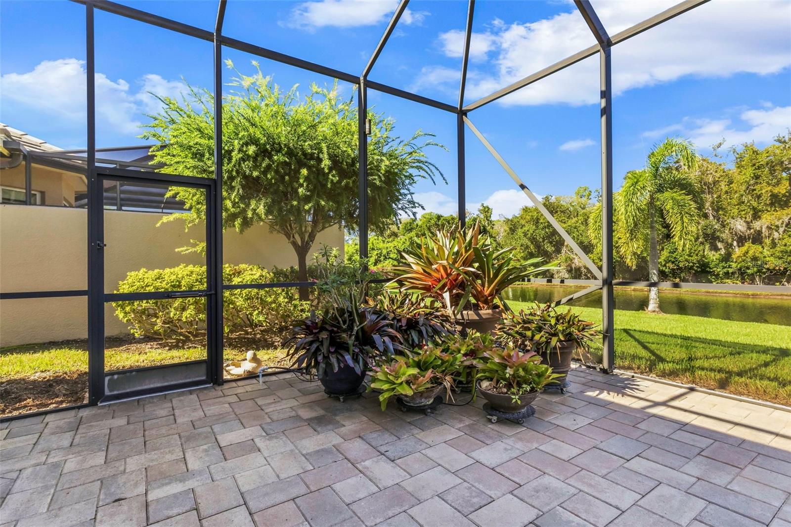 5006 Tobermory Way Property Photo 34