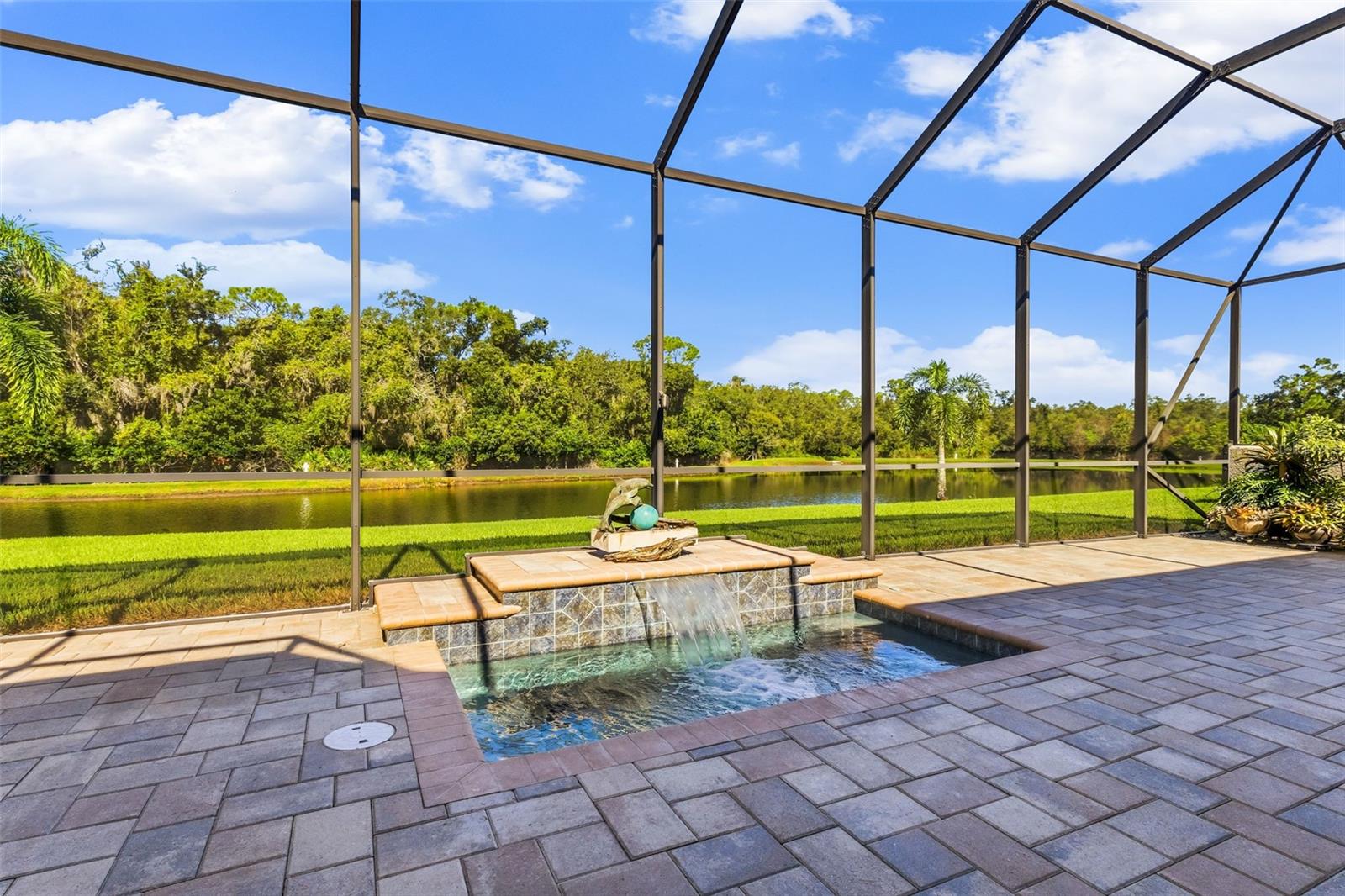 5006 Tobermory Way Property Photo 35