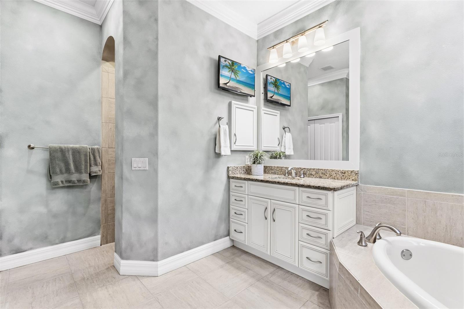 5006 Tobermory Way Property Photo 42