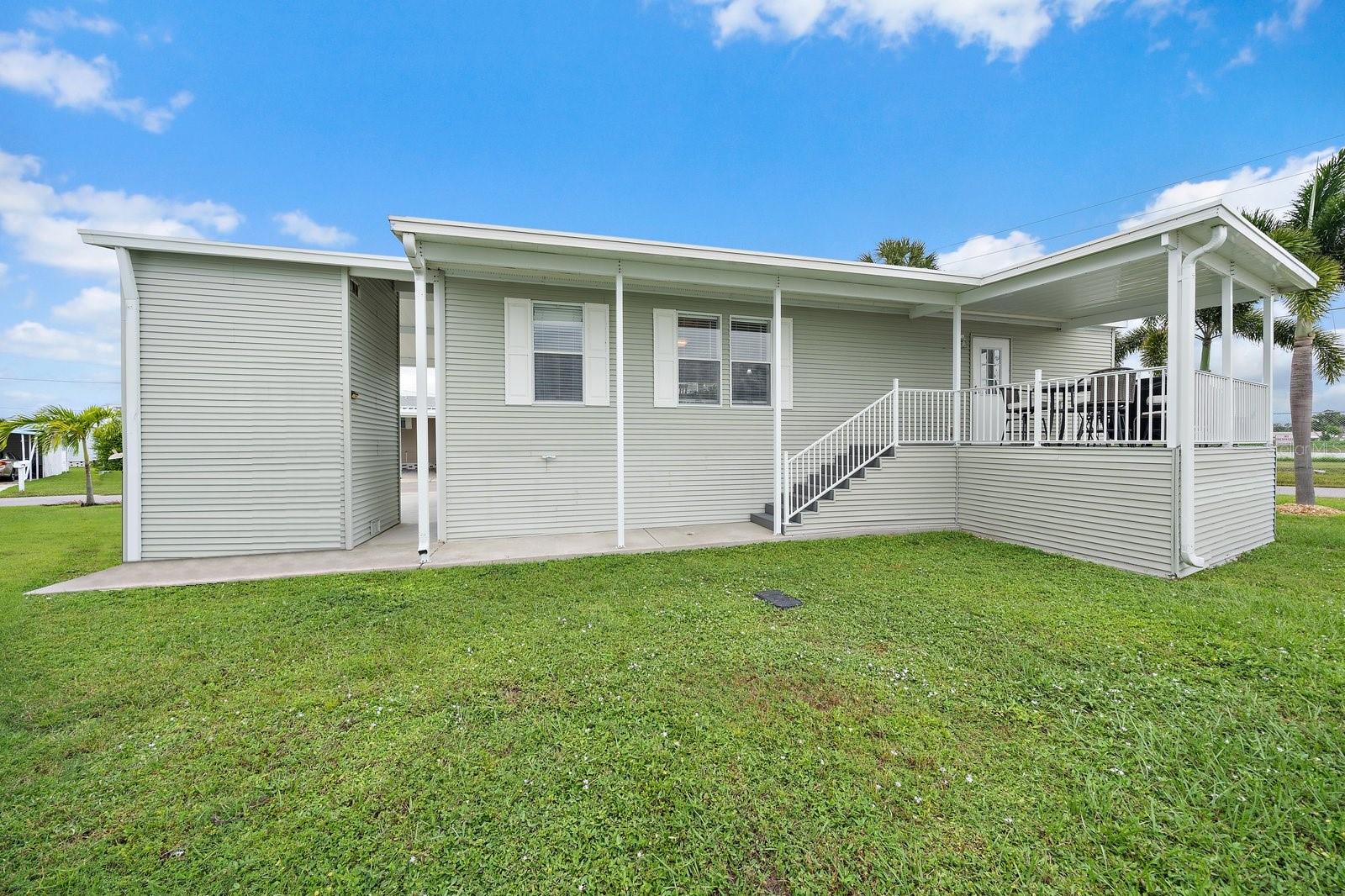 298 Bahama Dr Property Photo 24
