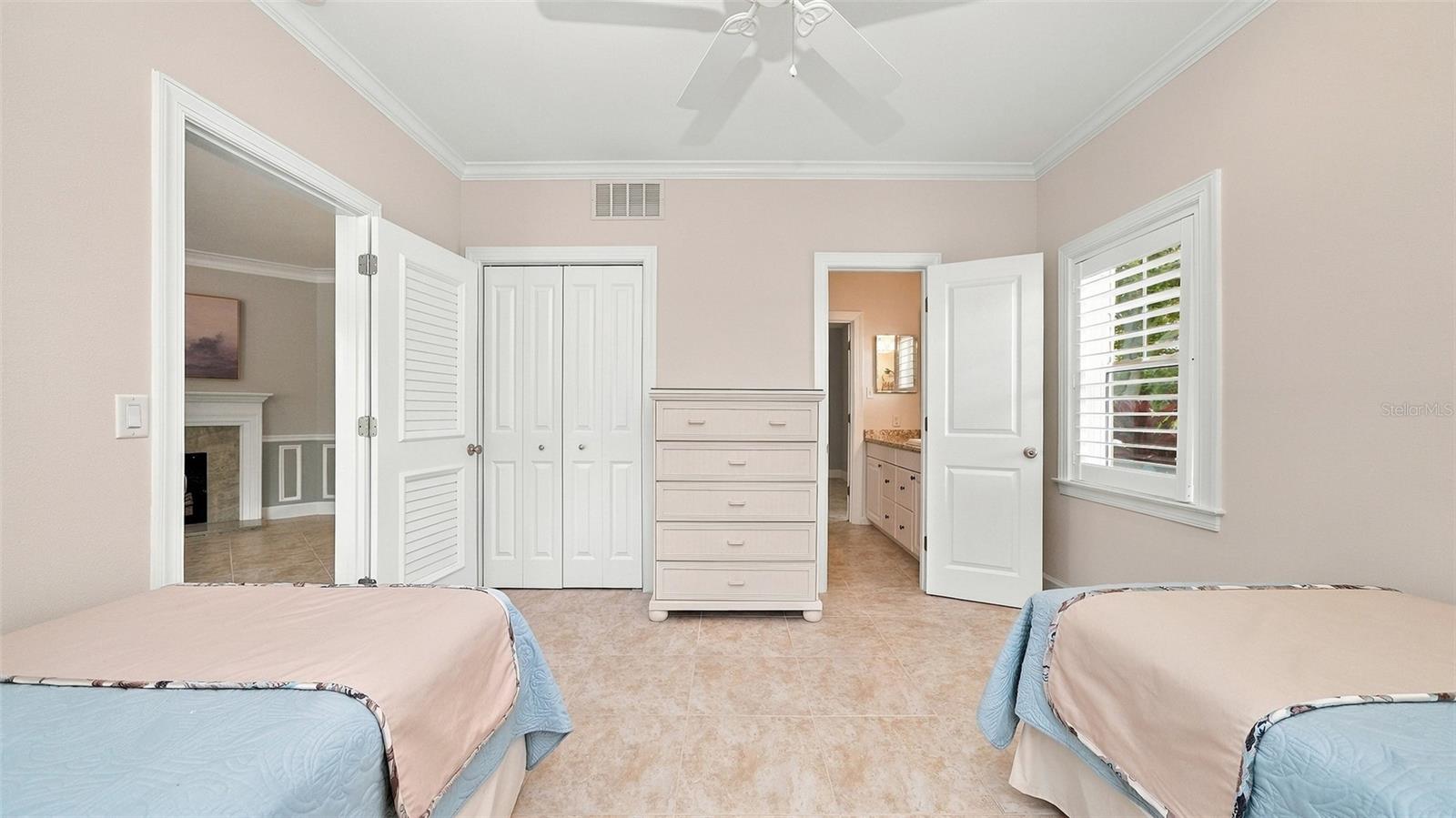 640 Granada Ave Property Photo 29