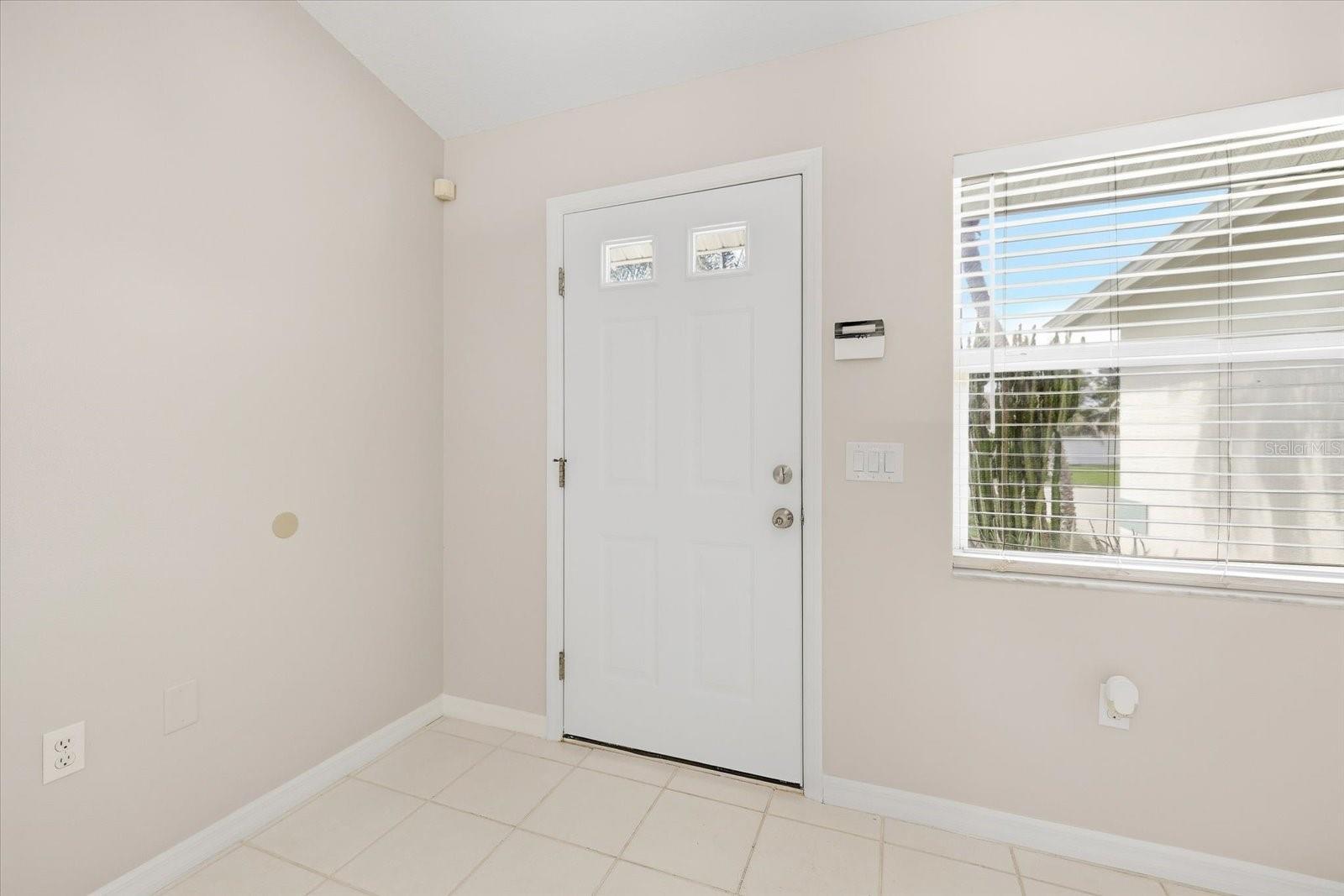 732 Nectar Rd Property Photo 6