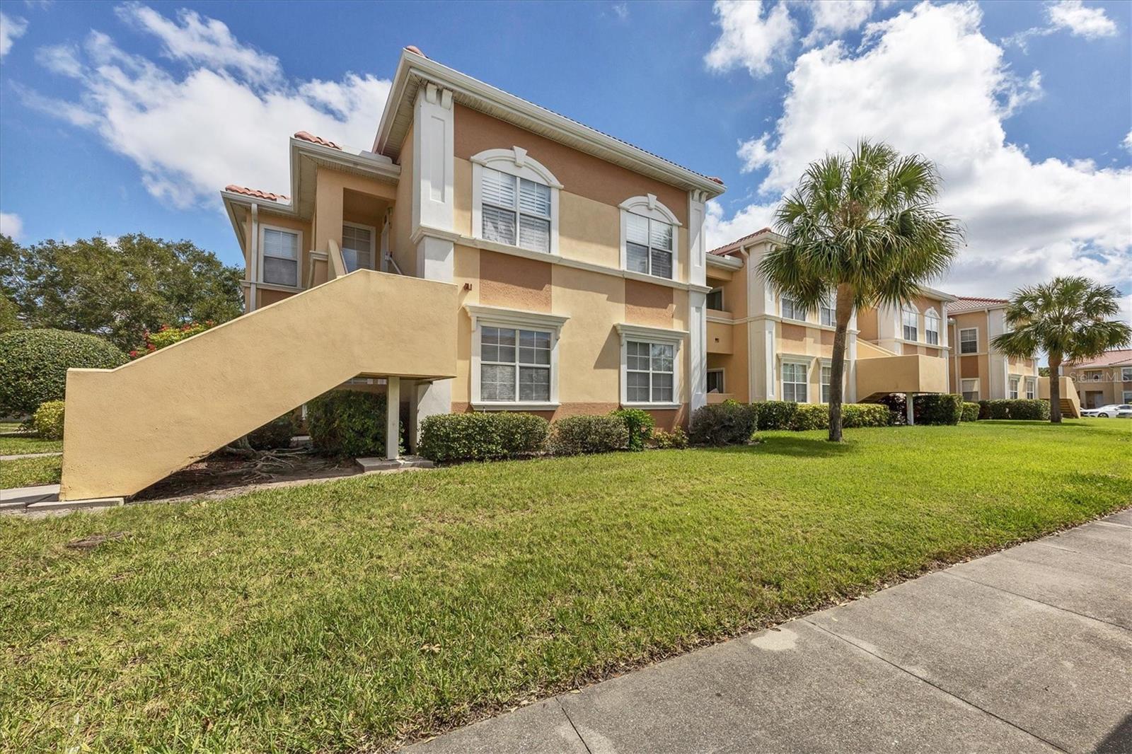 1135 Villagio Cir #205 Property Photo 2
