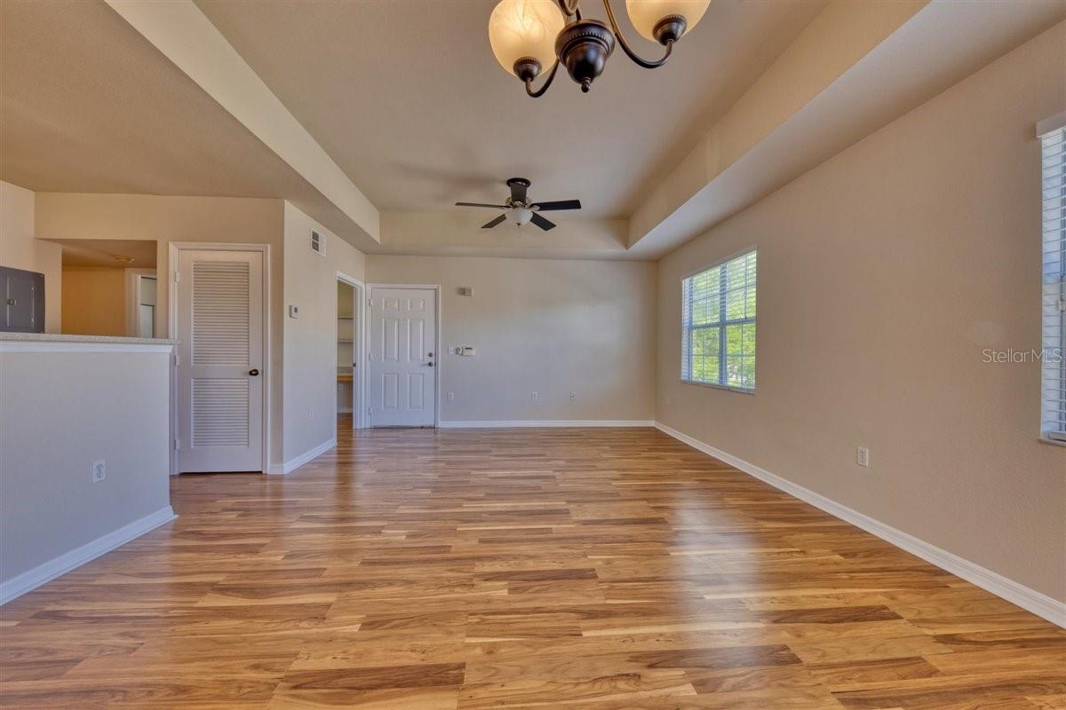 1135 Villagio Cir #205 Property Photo 4