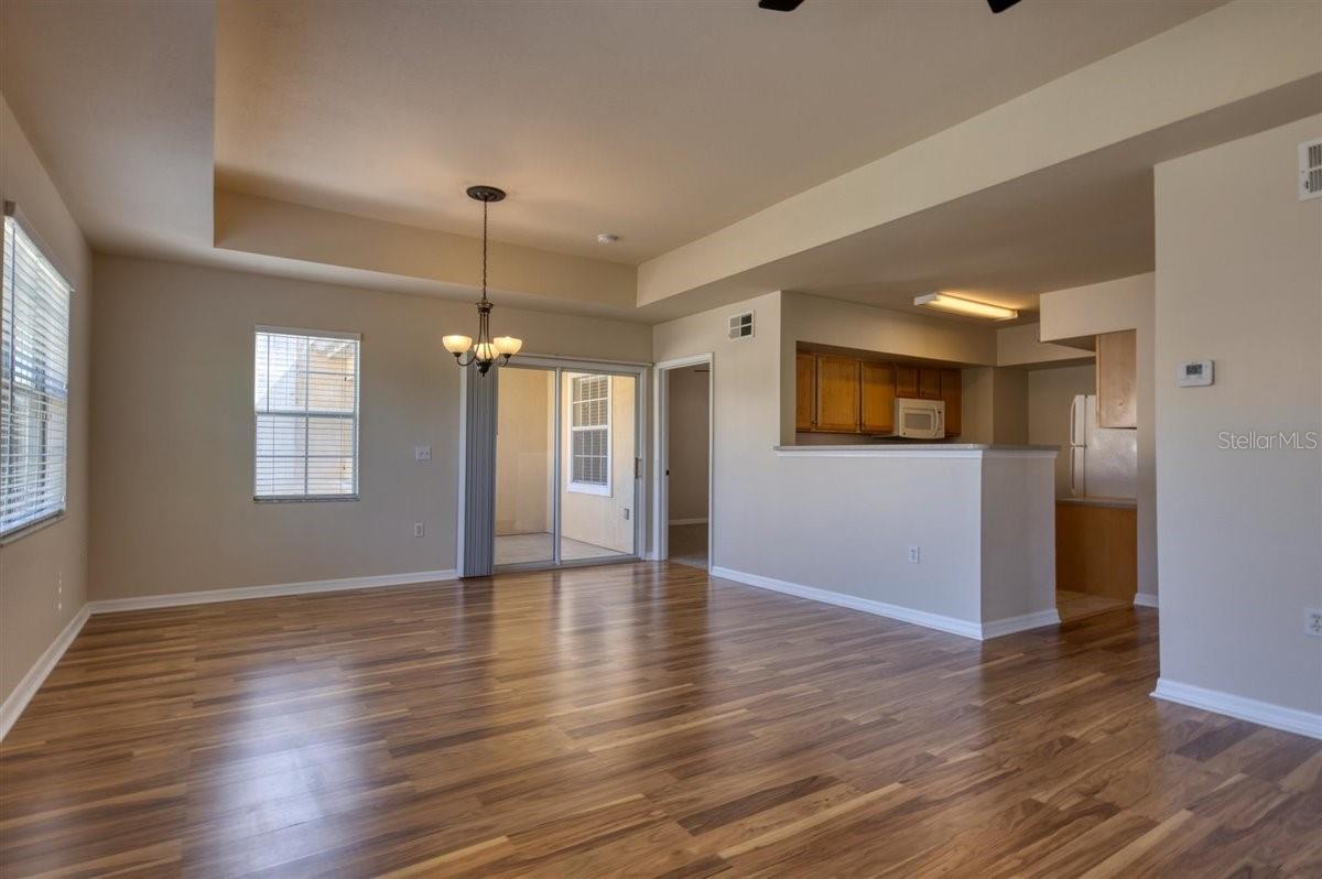 1135 Villagio Cir #205 Property Photo 9