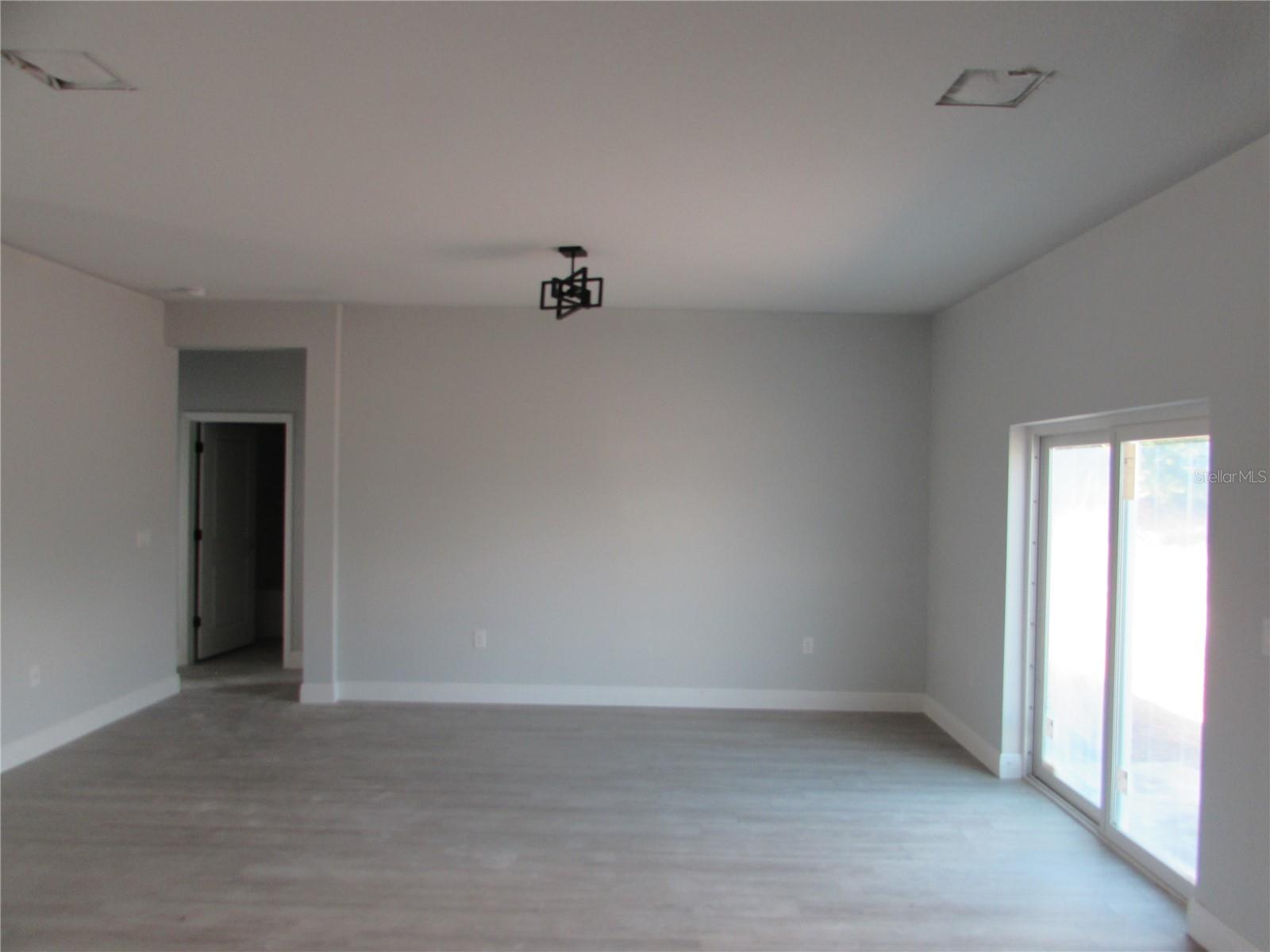 12168 Grouse Ave Property Photo 2