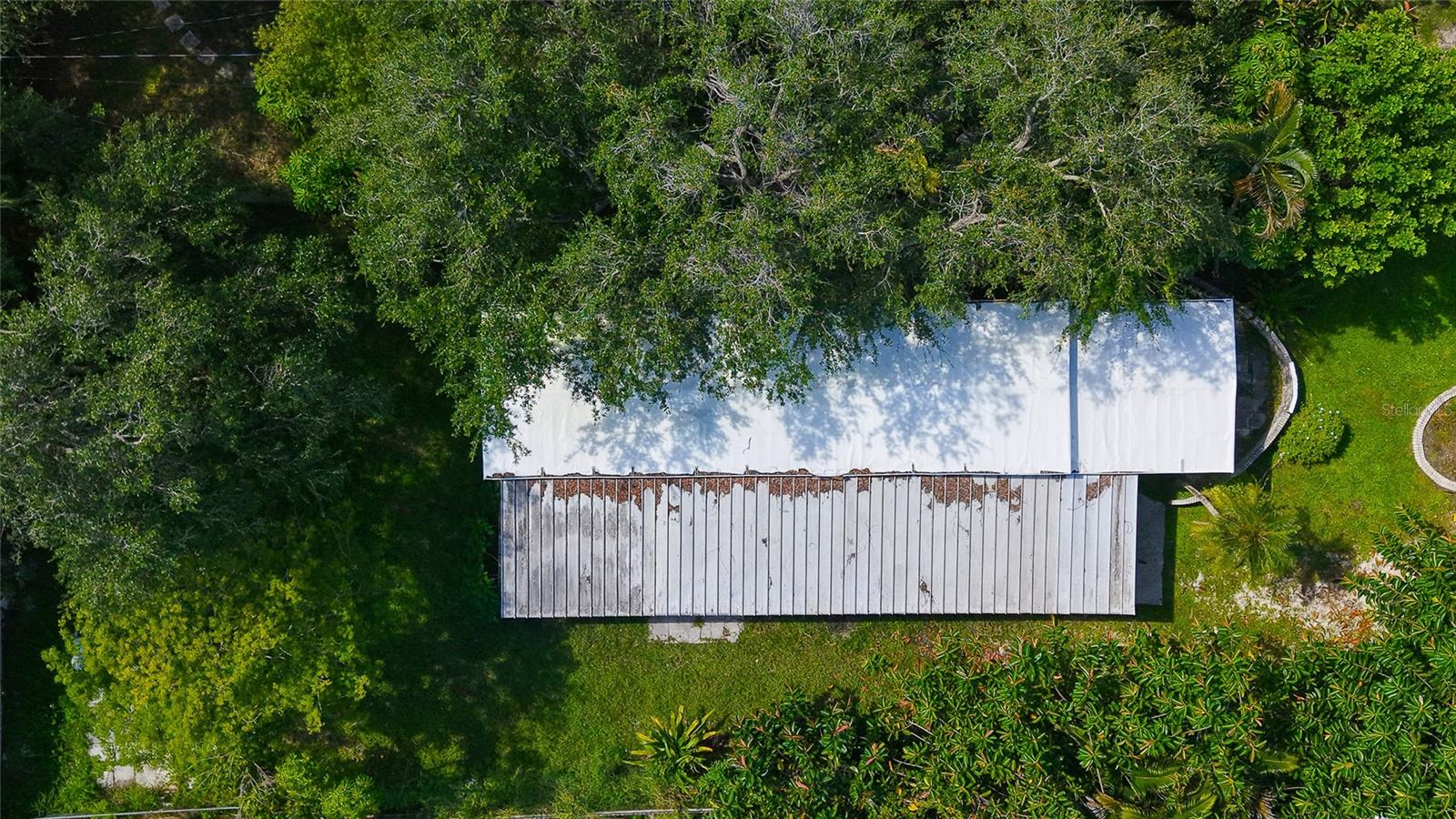 4863 Victoria Ave Property Photo 3