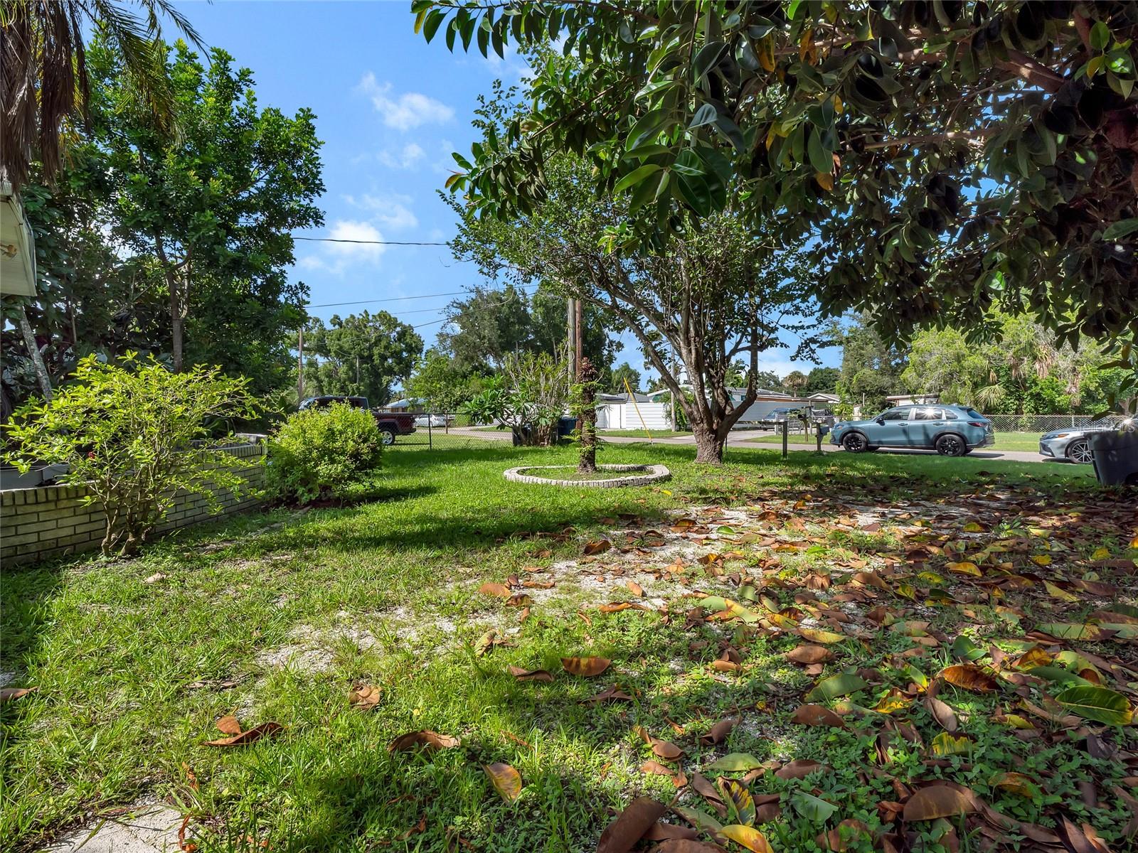 4863 Victoria Ave Property Photo 5