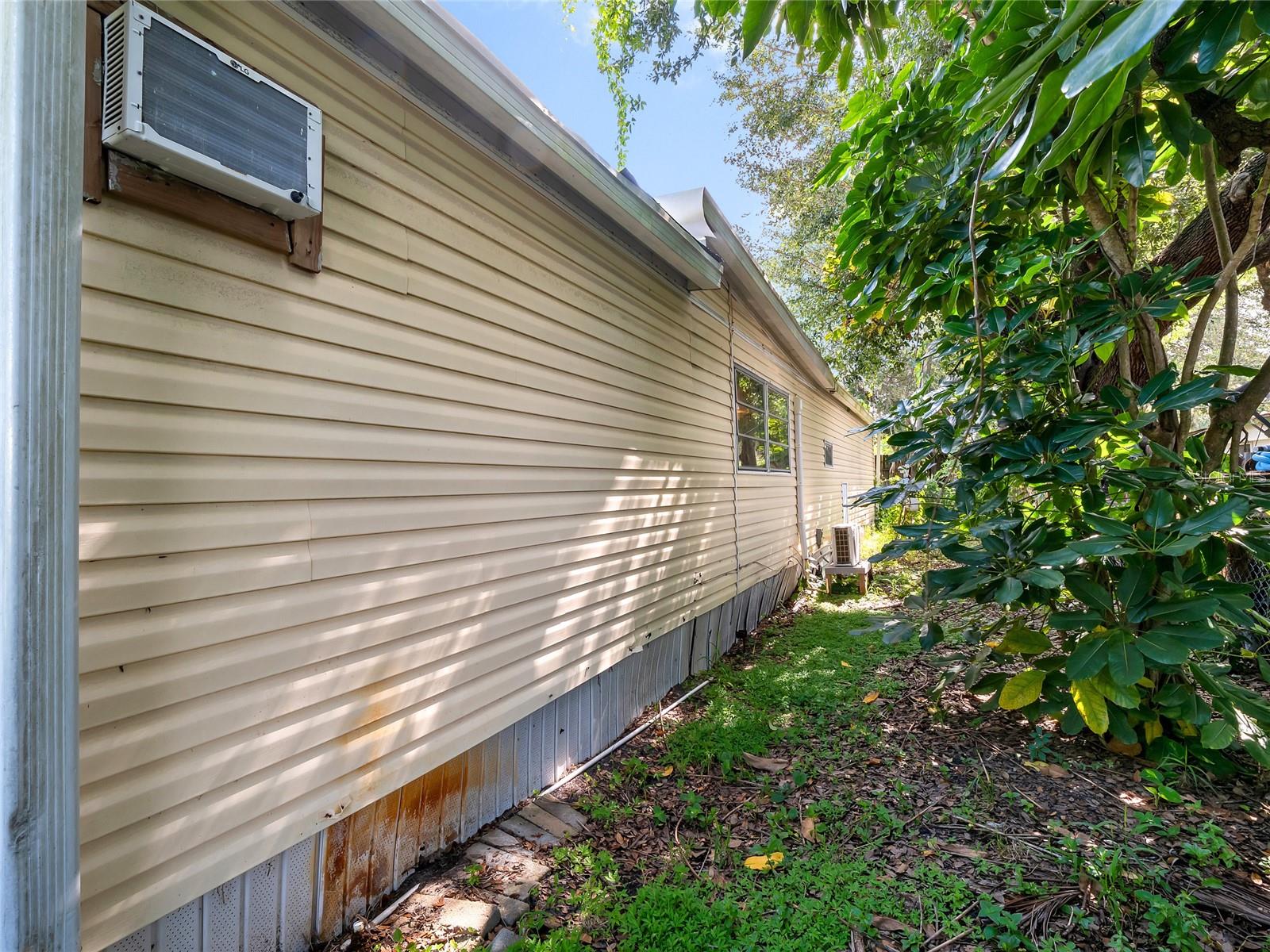 4863 Victoria Ave Property Photo 25