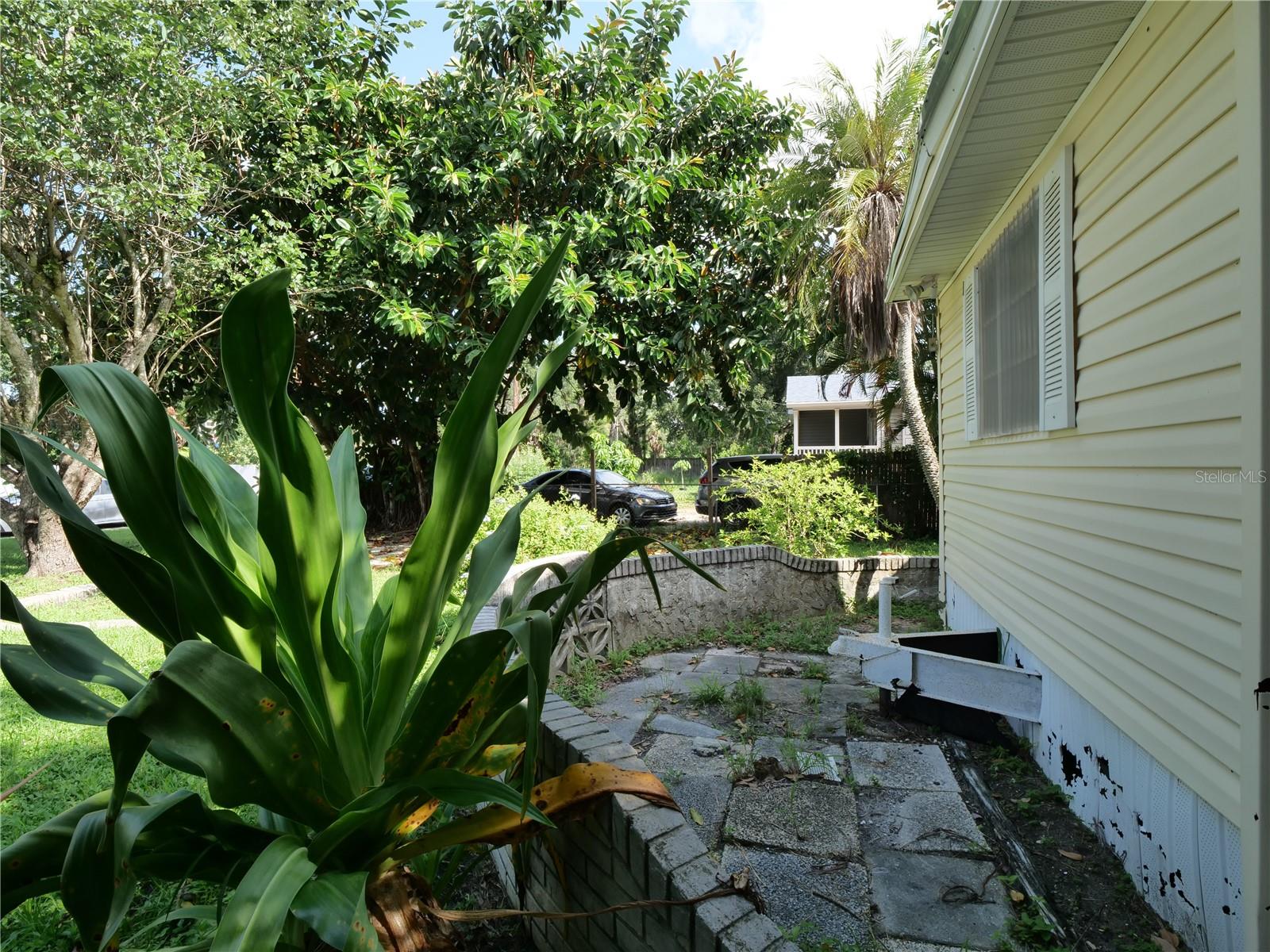 4863 Victoria Ave Property Photo 27