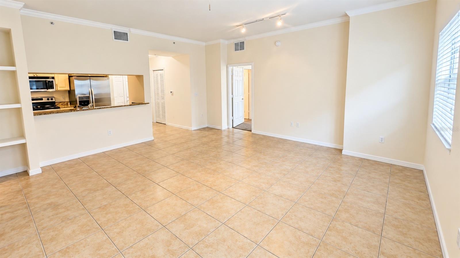 1064 N Tamiami Trl #1322 Property Photo 7