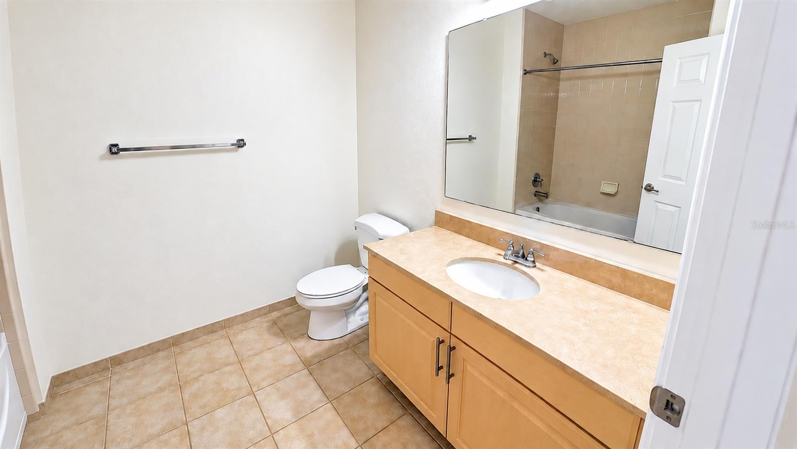 1064 N Tamiami Trl #1322 Property Photo 21