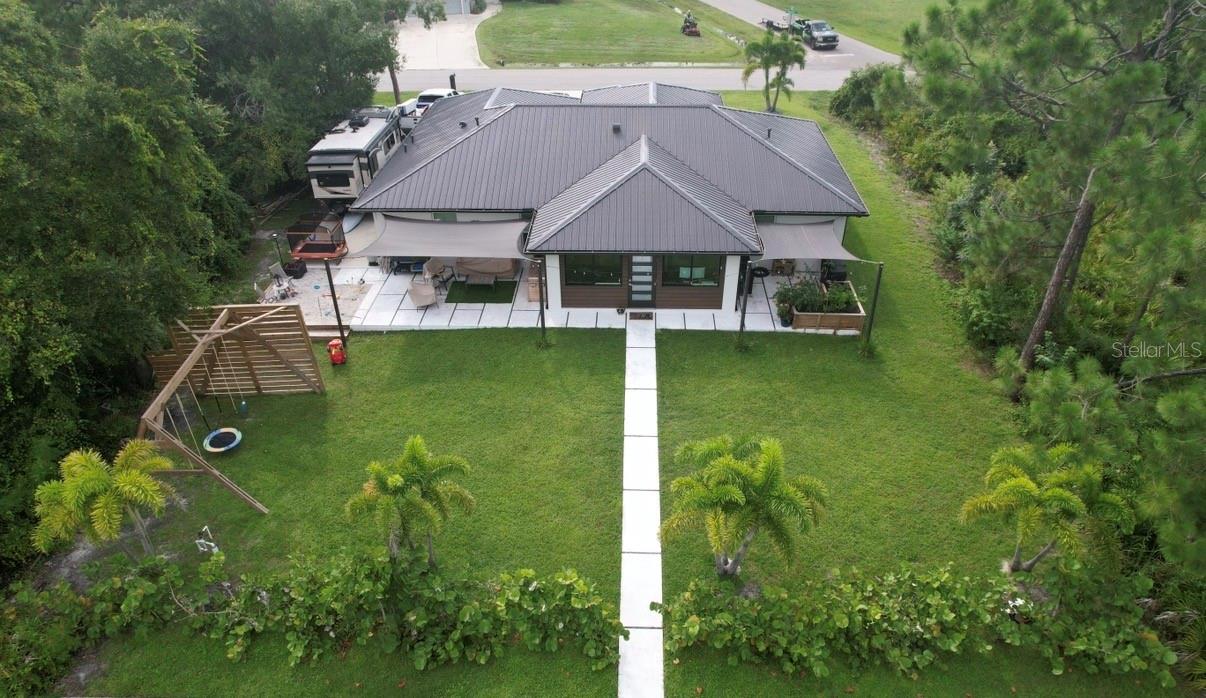 3140 Vessels Rd Property Photo 2