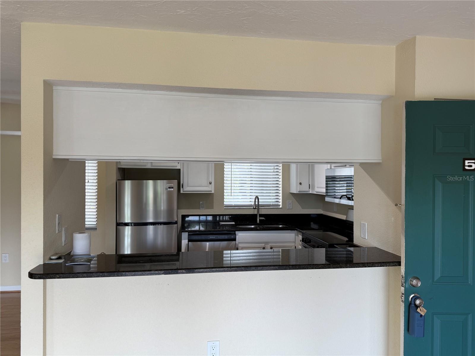 5697 Ashton Lake Dr #6 Property Photo 14