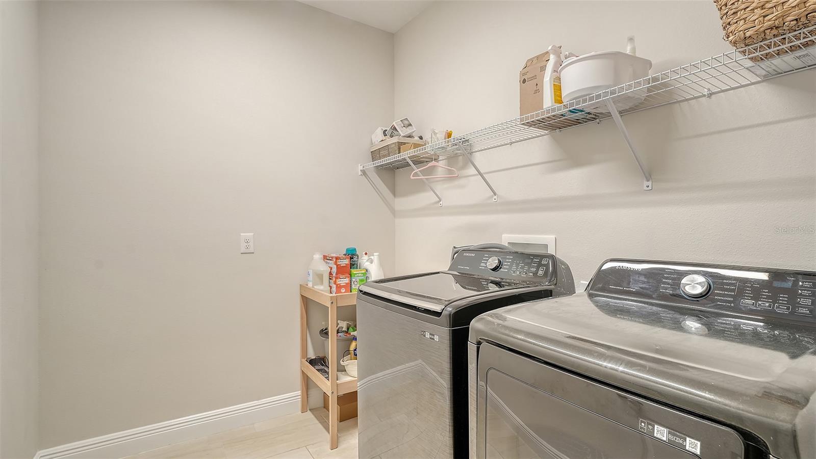 8318 Abalone Loop Property Photo 29