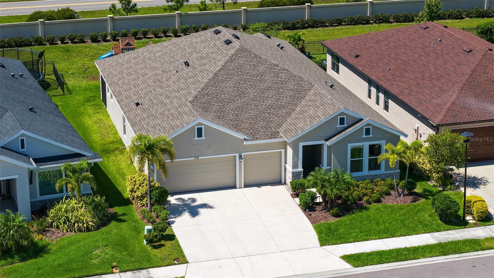 8318 Abalone Loop Property Photo 54