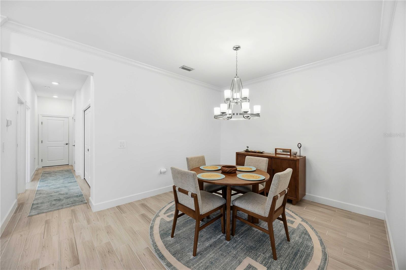 16075 Ivy Ridge Ct Property Photo 11