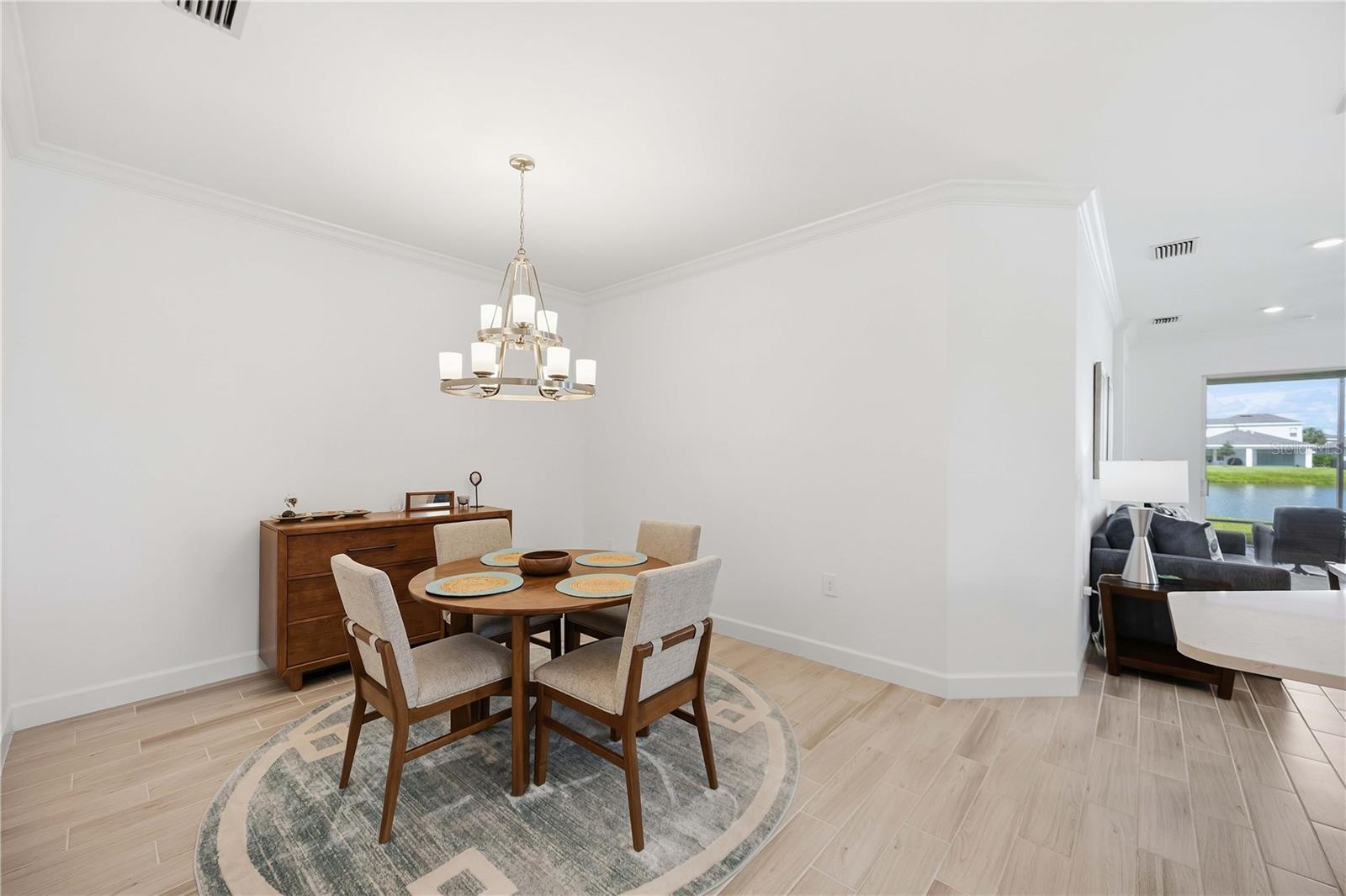 16075 Ivy Ridge Ct Property Photo 12